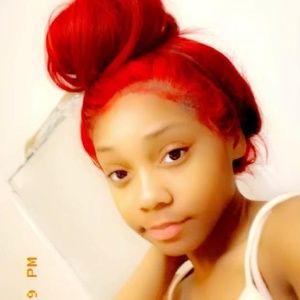 Meet your Posher, Kanesha